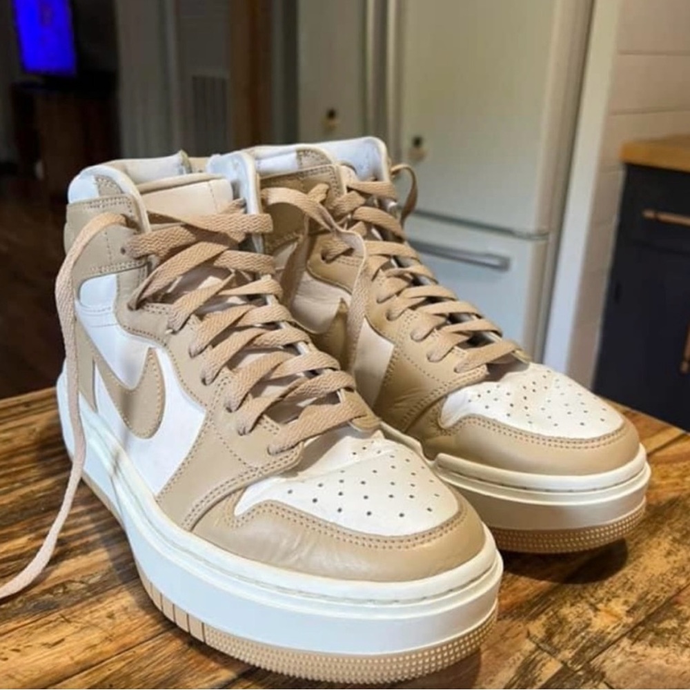 Nike Air Jordan 1 Elevate high top